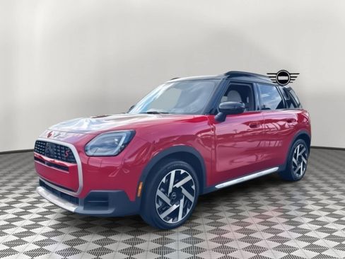 Used 2025 MINI Cooper Countryman S image 2
