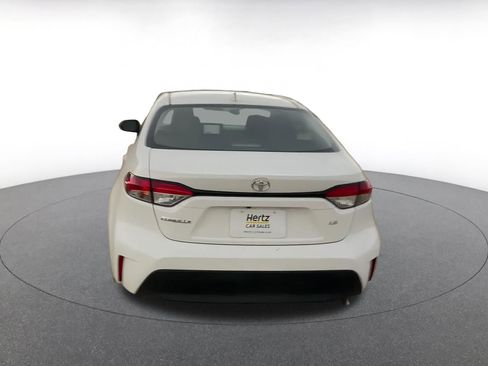 Used 2025 Toyota Corolla LE image 12