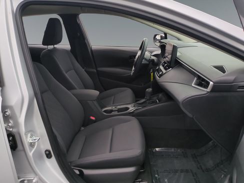 Used 2023 Toyota Corolla LE image 15