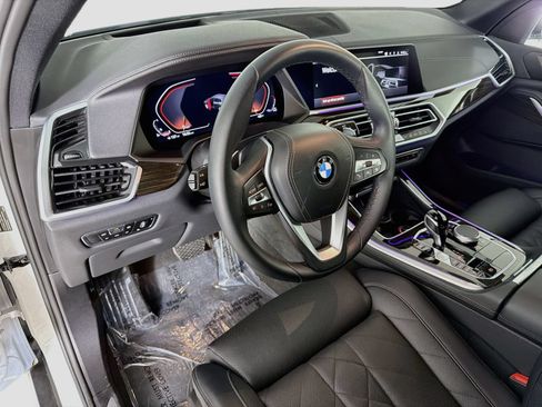 Certified 2023 BMW X5 xDrive40i w/ Premium Package AWD/4WD image 9
