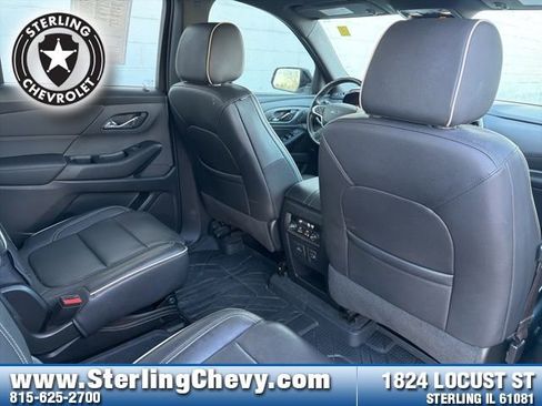 Used 2022 Chevrolet Traverse Premier w/ Redline Edition image 15