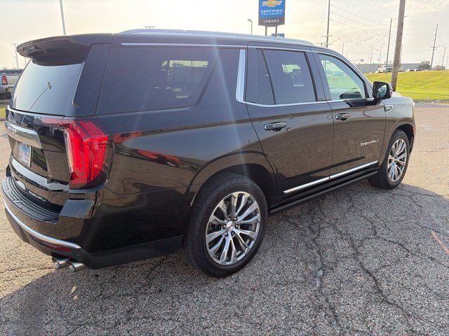 Used 2021 GMC Yukon Denali w/ Denali Ultimate Package AWD/4WD image 2