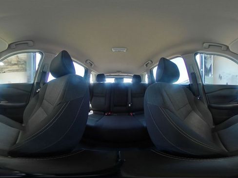 Used 2025 Nissan Rogue SV AWD/4WD image 44