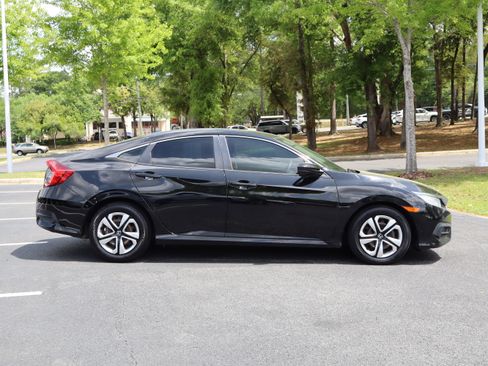 Used 2018 Honda Civic LX image 12