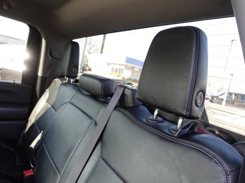 Used 2022 Chevrolet Silverado 2500 W/T w/ WT Convenience Package AWD/4WD image 23