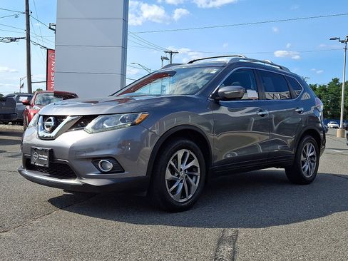 Used 2015 Nissan Rogue SL w/ SL Premium Package FWD image 3