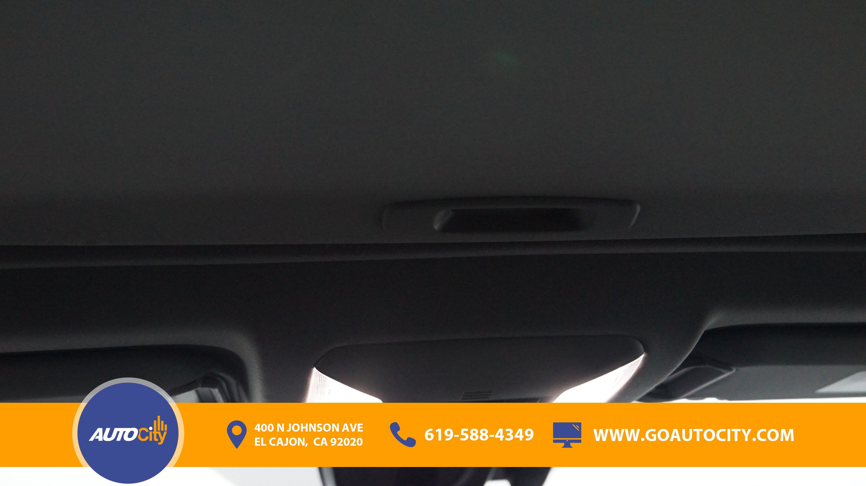 Used 2022 Toyota RAV4 XLE Premium AWD/4WD image 20