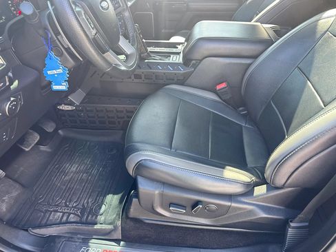 Used 2018 Ford F150 Raptor w/ Equipment Group 802A Luxury AWD/4WD image 42
