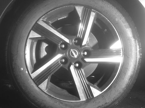 Used 2025 Nissan Sentra SV image 12