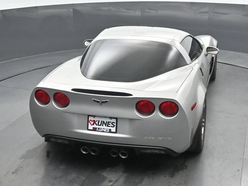 Used 2007 Chevrolet Corvette Z06 w/ Preferred Equipment Group RWD image 28
