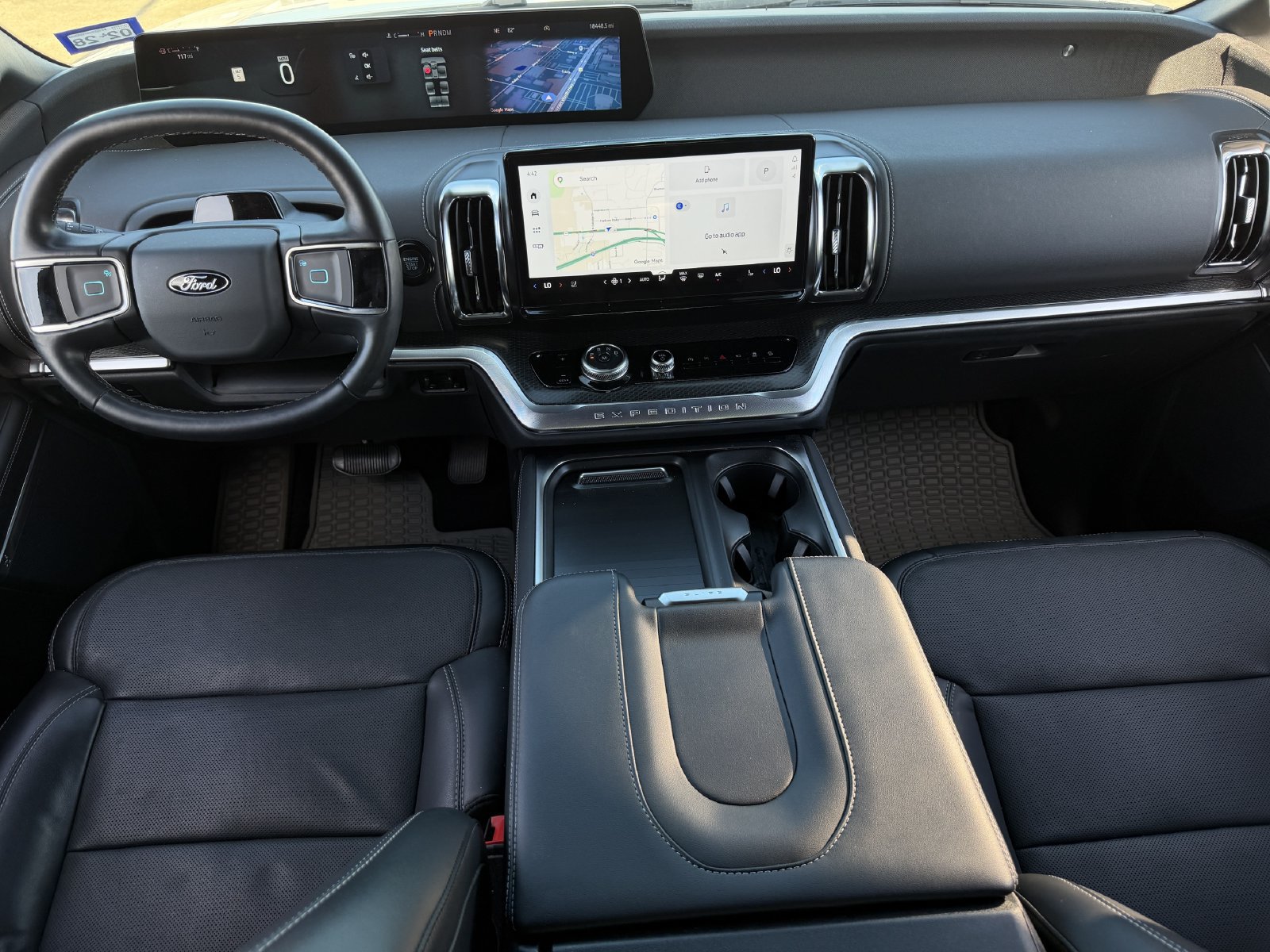 Used 2026 Ford Expedition Platinum w/ Stealth Appearance Package AWD/4WD image 12