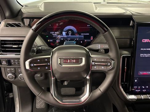 New 2026 GMC Yukon Elevation w/ Elevation Premium Package AWD/4WD image 36