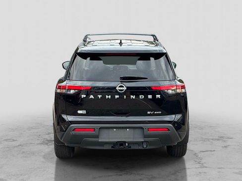 Certified 2023 Nissan Pathfinder SV w/ SV Premium Package AWD/4WD image 6