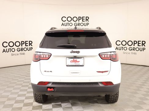 Used 2024 Jeep Compass Trailhawk AWD/4WD image 20