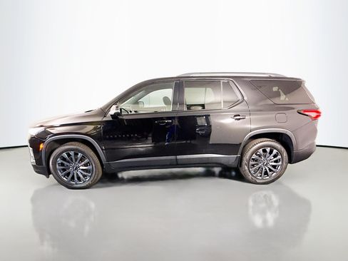 Used 2022 Chevrolet Traverse RS FWD image 6