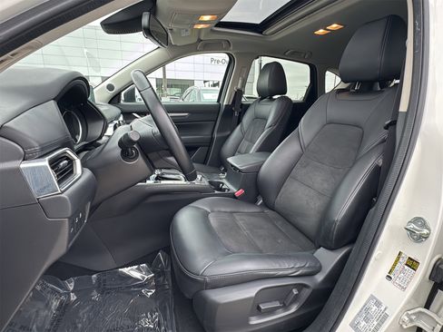 Used 2018 MAZDA CX-5 Touring w/ Preferred Equipment Package image 13