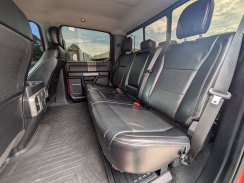 Used 2019 Ford F250 Lariat w/ Lariat Value Package image 7