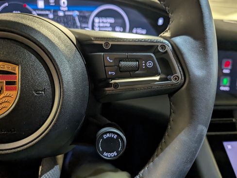 Certified 2025 Porsche Taycan AWD/4WD image 28