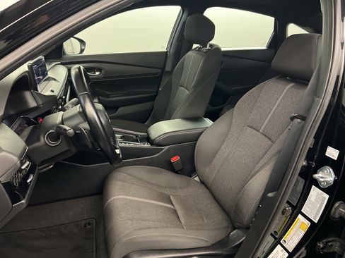 Used 2024 Honda Accord Sport image 26