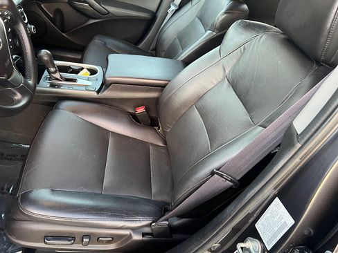 Used 2016 Acura RDX AWD w/ Technology Package image 19