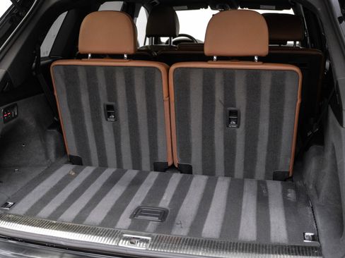 Used 2017 Audi Q7 3.0T Premium Plus image 49