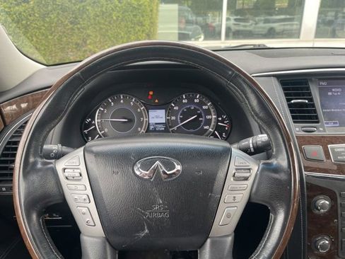 Used 2015 INFINITI QX80 4WD w/ 22" Wheel Package image 8