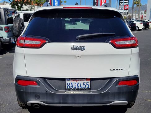 Used 2018 Jeep Cherokee Limited image 61