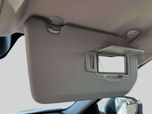 Certified 2025 Nissan Rogue S image 31