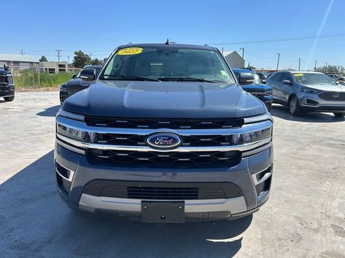 Used 2022 Ford Expedition Max Limited RWD image 2