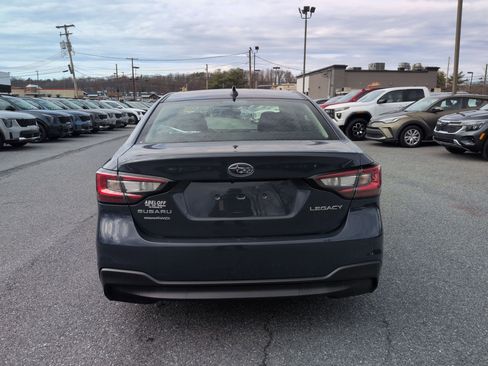 Used 2024 Subaru Legacy Premium image 6