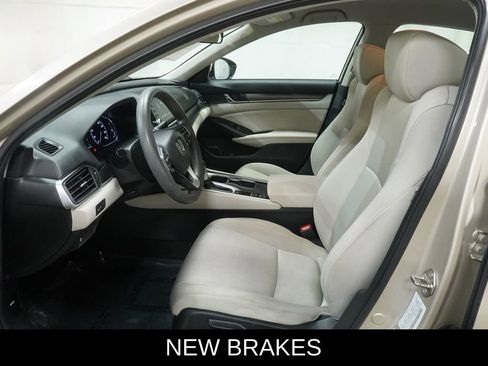 Used 2019 Honda Accord LX image 2