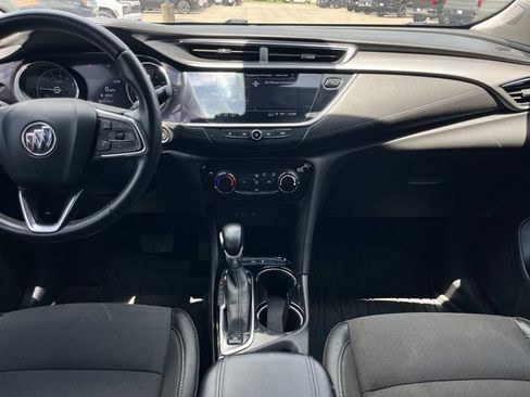 Certified 2021 Buick Encore GX Preferred w/ Sport Touring Package FWD image 17