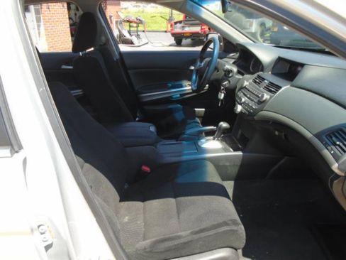 Used 2009 Honda Accord EX image 14