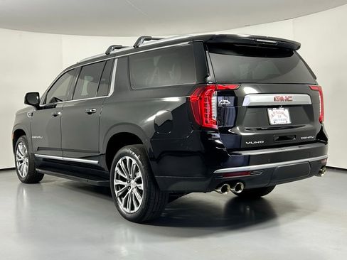 Used 2021 GMC Yukon XL Denali image 5