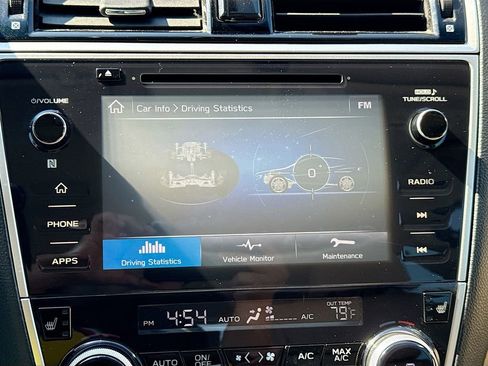 Used 2018 Subaru Outback 2.5i Premium AWD/4WD image 17
