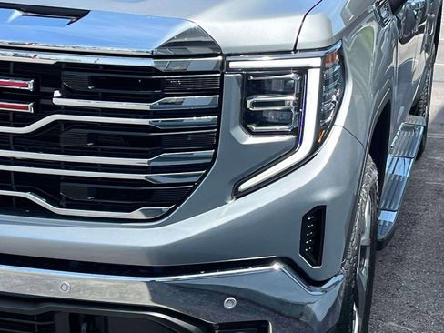 New 2026 GMC Sierra 1500 SLT w/ SLT Premium Plus Package AWD/4WD image 9