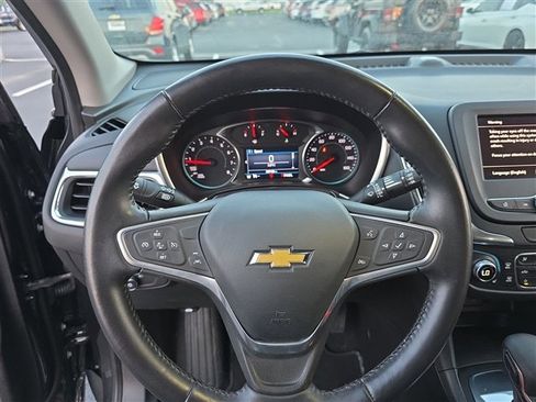 Used 2022 Chevrolet Equinox LT FWD image 11