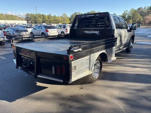 Used 2024 GMC Sierra 3500 SLE w/ SLE Convenience Package image 5