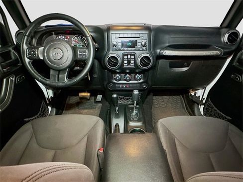 Used 2017 Jeep Wrangler Unlimited Sport w/ Quick Order Package 24S image 9