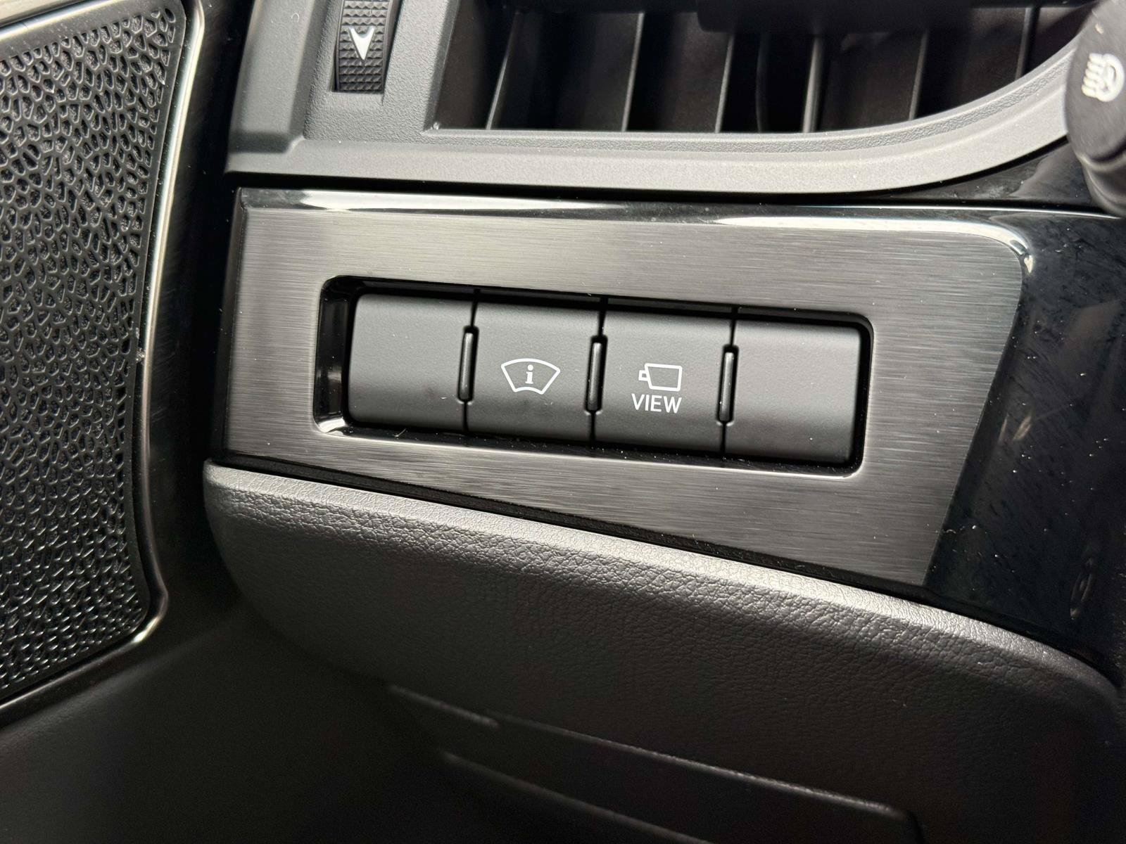 Used 2024 Lexus ES 350 Ultra Luxury w/ Accessory Package (Z2) FWD image 28