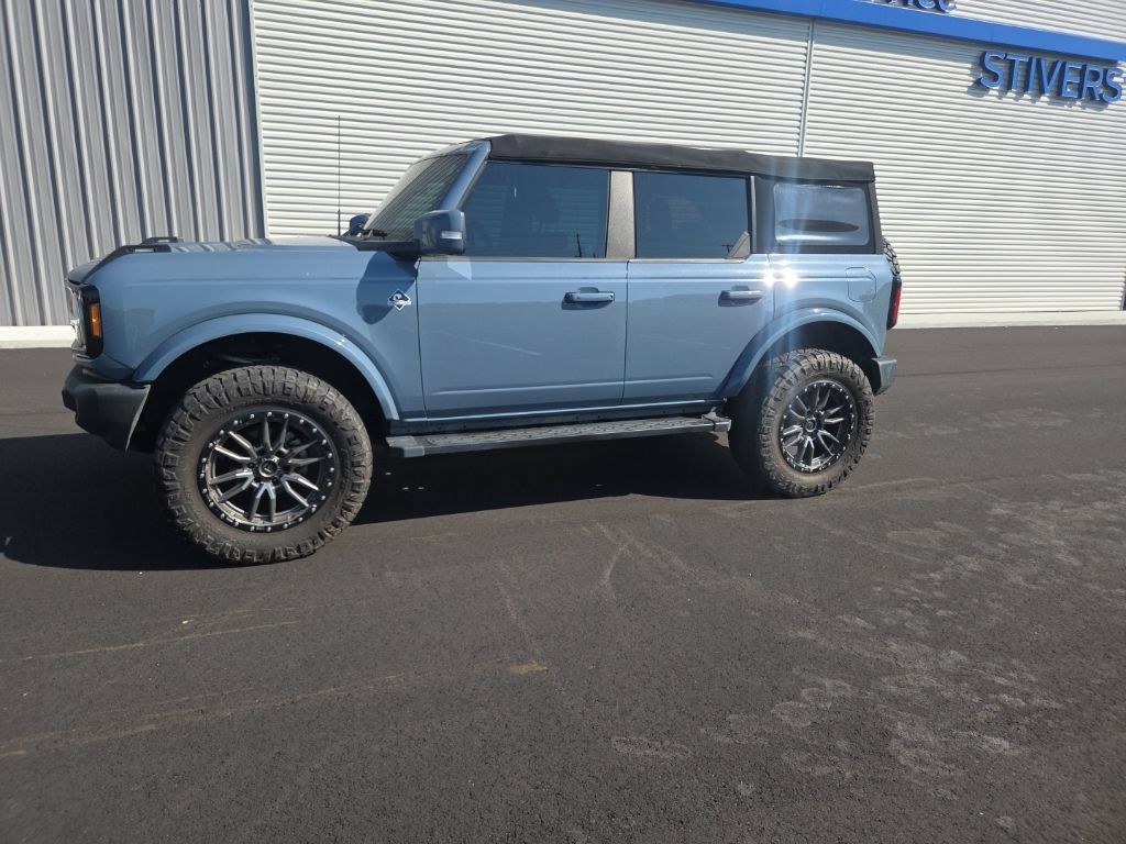 Used 2023 Ford Bronco Outer Banks AWD/4WD image 6