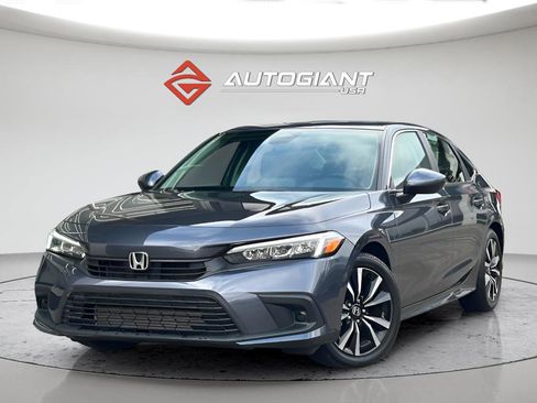 Used 2022 Honda Civic EX image 1