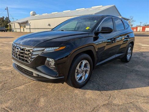 Used 2024 Hyundai Tucson SE image 8