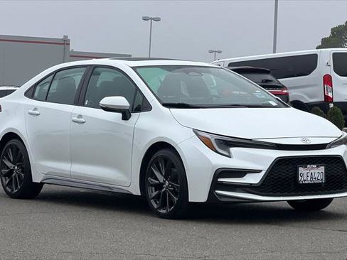 Certified 2024 Toyota Corolla XSE image 5