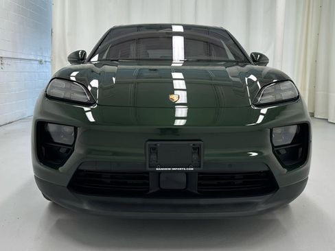Used 2025 Porsche Macan 4 Electric w/ Premium Package AWD/4WD image 5