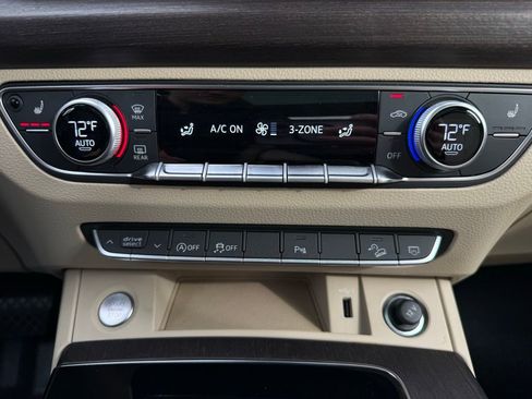 Used 2022 Audi Q5 2.0T Premium image 29