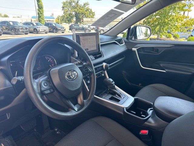 Used 2025 Toyota RAV4 LE FWD image 10