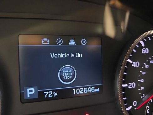 Used 2022 Kia Telluride EX w/ EX Premium Package AWD/4WD image 16