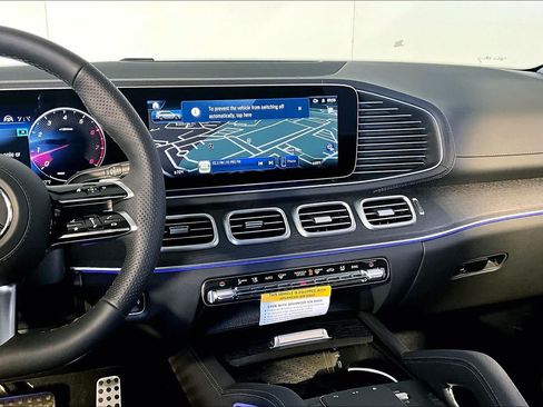 New 2026 Mercedes-Benz GLS 450 4MATIC image 8