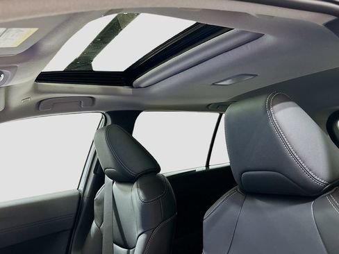 New 2026 Toyota Corolla Cross XLE w/ Convenience Package FWD image 21